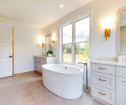 2-1031_PineRidge_MasterBath_1